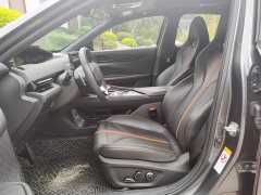 Changan UNI-V 2024 1.5T Premium - ფოტო 14