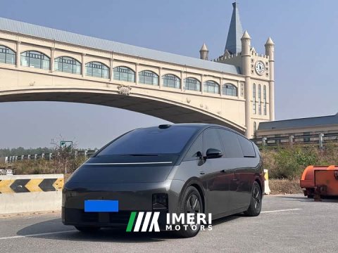 2025 Li Auto MEGA Home Family Edition - ავტომობილი ჩინეთიდან