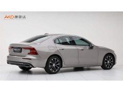Volvo S60 B4 Smart Luxury Edition - ფოტო 3