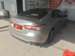 Toyota Camry 2.5G Luxury - ფოტო 3