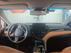 Toyota Camry 2.5G Luxury - ფოტო 7