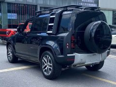 Land Rover Defender 110 3.0T P400 Dark Edition - ფოტო 10