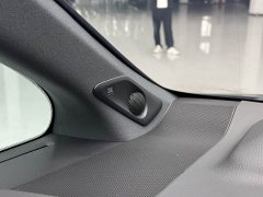Toyota Vellfire Crown Hybrid 2.5L Executive Premier Edition - ფოტო 14