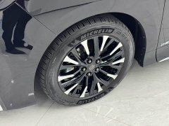 Toyota Vellfire Crown Hybrid 2.5L Executive Premier Edition - ფოტო 18