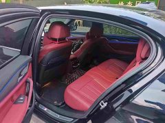 BMW 5 Series 530Li Luxury M Sport Package - ფოტო 3