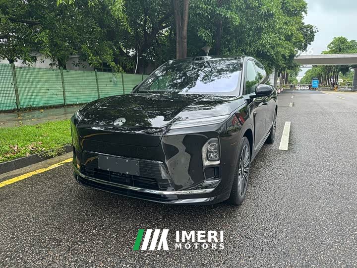 NIO ES8 Six-Seat Executive Luxury Edition