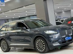 Lincoln Aviator 3.0T V6 AWD Premium Edition - ფოტო 3