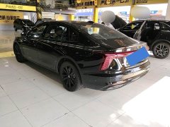 FAW Red Flag H5 2.0T Automatic Mystic Shadow Edition - ფოტო 4