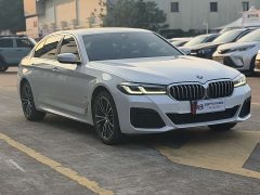 BMW 5 Series 530Li Premier M Sport Package - ფოტო 2