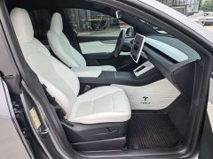 Tesla Model Y Rear-Wheel Drive - ფოტო 7