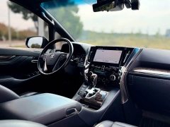 Toyota Vellfire 2020 Dual Engine 2.5L Black Gold Limited Edition - ფოტო 13