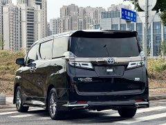Toyota Vellfire 2020 Dual Engine 2.5L Black Gold Limited Edition - ფოტო 6