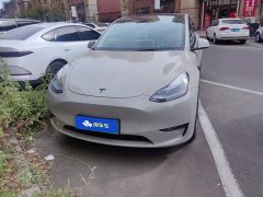 Tesla Model Y Rear-Wheel Drive - ფოტო 2