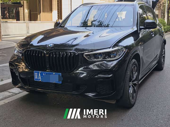 BMW X5 xDrive 30Li Luxury M Sport Package