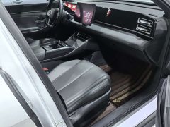BYD Qin L DM-i 128KM Entry-Level - ფოტო 9