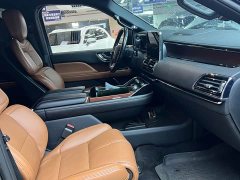 Lincoln Navigator 2021 3.5T Canadian spec - ფოტო 4