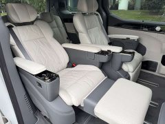 Zeekr 009 2024 Six-Seat Executive AWD 108kWh - ფოტო 15