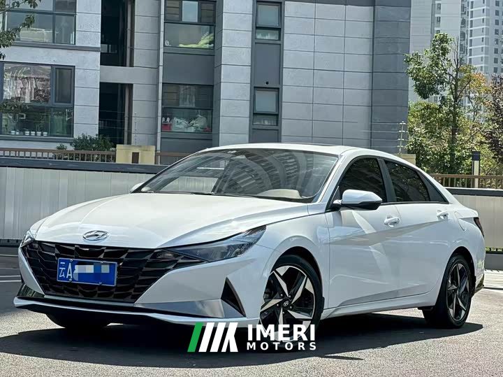 Hyundai Elantra 1.5L CVT Luxury - ავტომობილი ჩინეთიდან