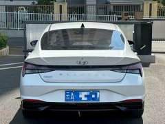 Hyundai Elantra 1.5L CVT Luxury - ფოტო 5
