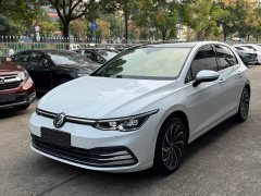 Volkswagen Golf 2021 280TSI DSG Pro - ფოტო 1