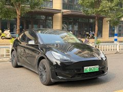 Tesla Model Y 2022 Facelift Rear-Wheel Drive - ფოტო 3