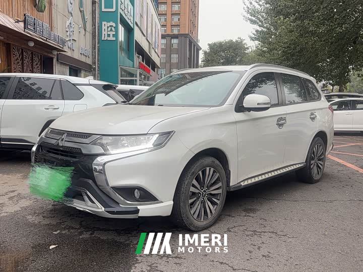Mitsubishi Outlander 2.0L FWD Comfort 5-Seater