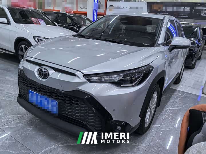Toyota Frontlander 2.0L CVT Leading Edition