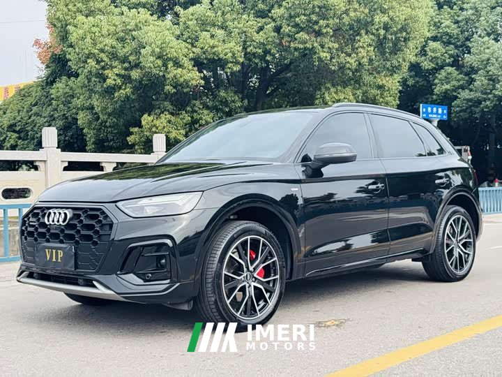 Audi Q5L 45 TFSI Luxury Dynamic - ავტომობილი ჩინეთიდან