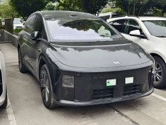 Li Auto i8 Standard Edition - ფოტო 2