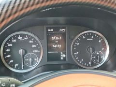 Mercedes-Benz Vito 2023 2.0T Elite 7-Seater - ფოტო 12