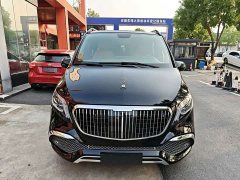 Mercedes-Benz Vito 2023 2.0T Elite 7-Seater - ფოტო 2