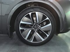 Li Auto L7 Pro - ფოტო 6