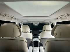 Denza BYD Denza D9 DM-i 1040 Premium - ფოტო 8