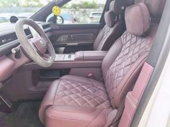 NIO ES8 Six-Seat Executive Signature Edition - ფოტო 5