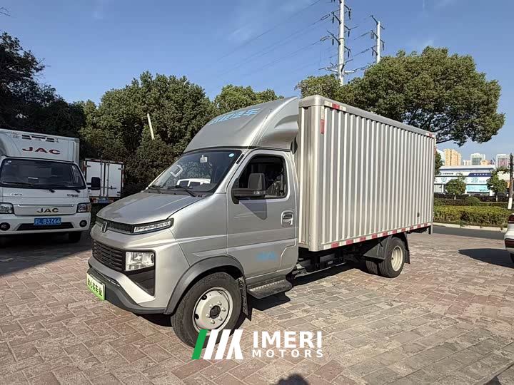 Farizon Remote Sharp F3E57.6kWh - автомобиль из Китая