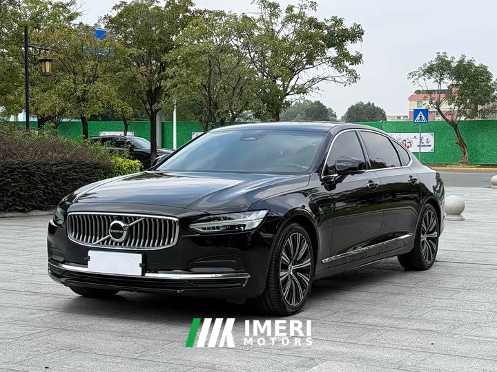 Volvo S90 2022 B5 Intelligent Luxury Edition - ავტომობილი ჩინეთიდან