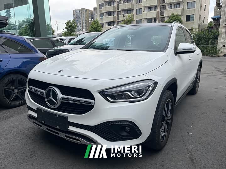 Mercedes-Benz GLA 200 - ავტომობილი ჩინეთიდან