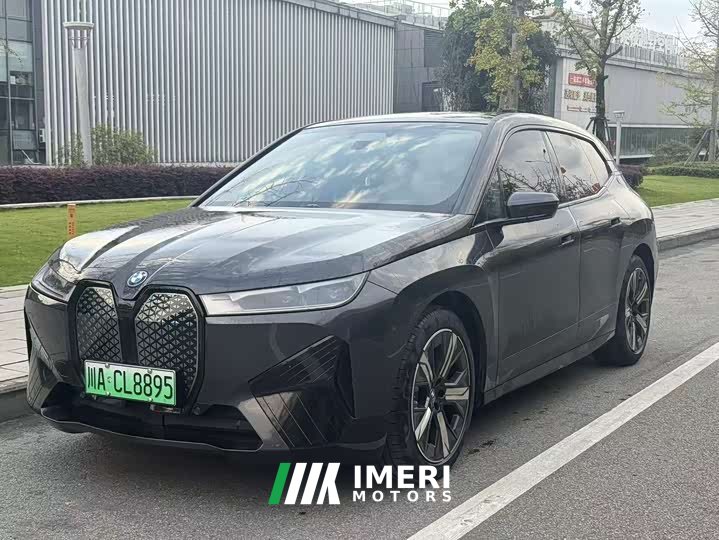 BMW iX 2022 xDrive40 - ავტომობილი ჩინეთიდან
