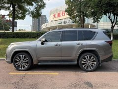 Lexus LX 600 LuxuryUS Spec Edition - ფოტო 3
