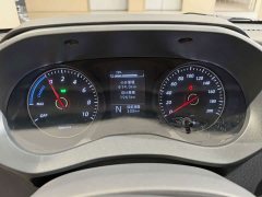Wuling Yangguang 440km Passenger Vehicle Comfort Edition 6-Seater - ფოტო 9
