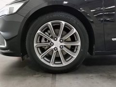 Buick Junyue 652T Luxury - ფოტო 17