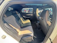 BYD Dolphin 420km Fashion Edition - ფოტო 10