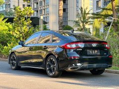 Honda Civic Hatchback 240 Turbo CVT Sharp Edition - ფოტო 7