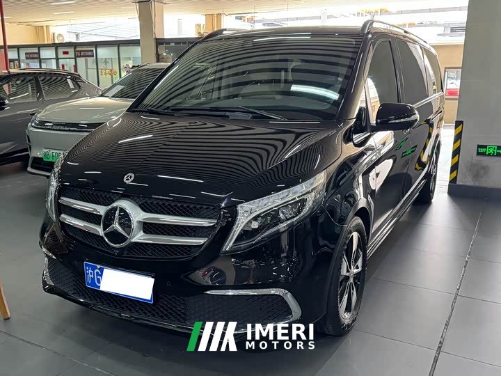 Mercedes-Benz V-Class V 260 L Long Wheelbase Luxury Edition