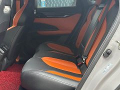 Changan UNI-V 1.5T Sport Edition - ფოტო 7