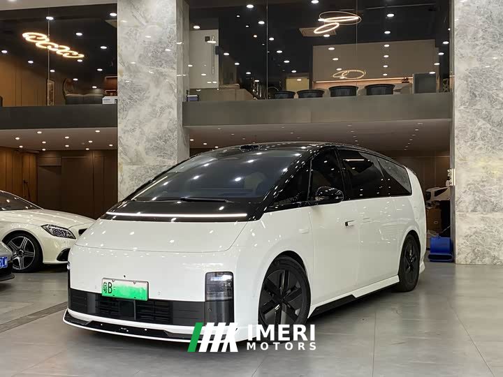 Li Auto MEGA Home Family Edition - ავტომობილი ჩინეთიდან