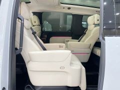 Li Auto MEGA Home Family Edition - ფოტო 9
