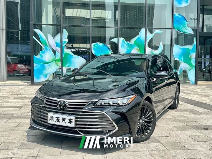 Toyota Avalon 2.0L XLE Premium National VI