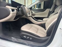 IM Motors Zhiji L6 Max Standard Edition - ფოტო 9