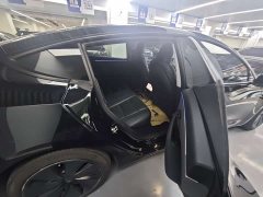Tesla Model 3 Rear-Wheel Drive - ფოტო 13